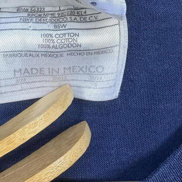 Vintage 90s Nike Swoosh Logo T-Shirt Navy Blue Men size Large Y2K Relxed Summer - Picture 4 of 6